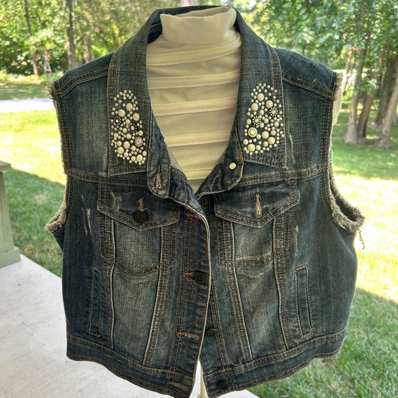 Rue21 Blue Denim Vestal-with pearl and embellished color - Picture 1 of 6